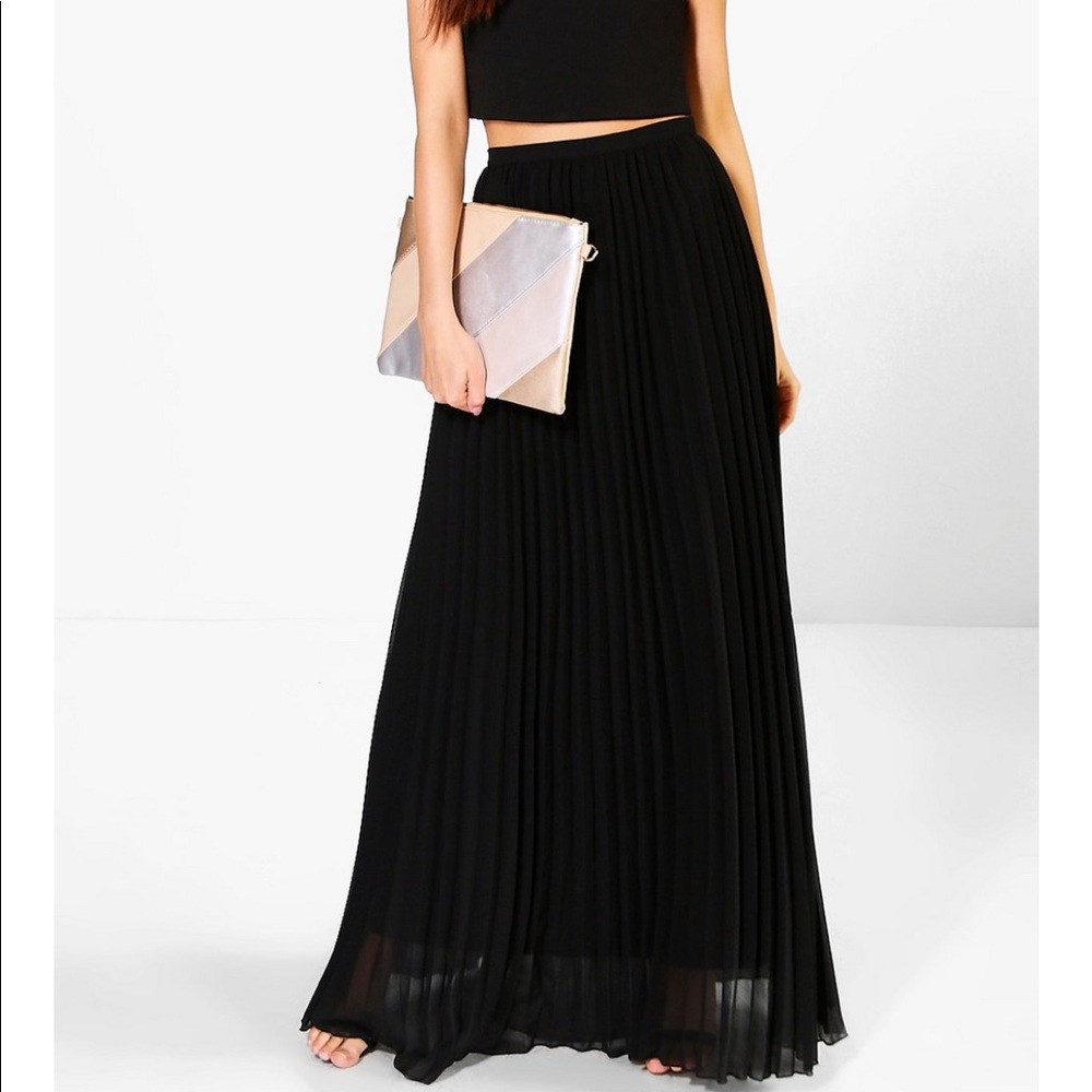 Chiffon Pleated Maxi Dress
